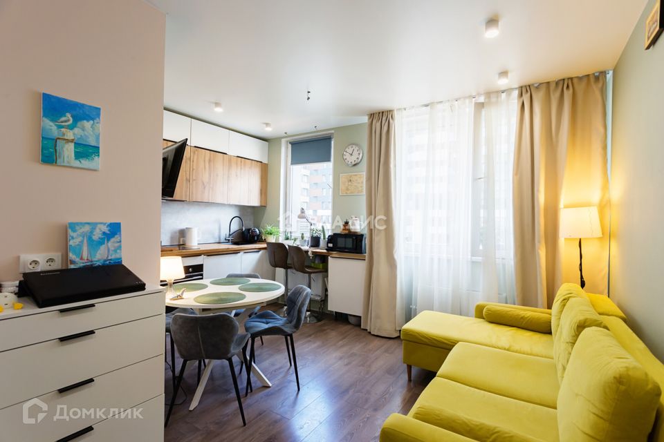 Продаётся 1-комнатная квартира, 46.3 м²
