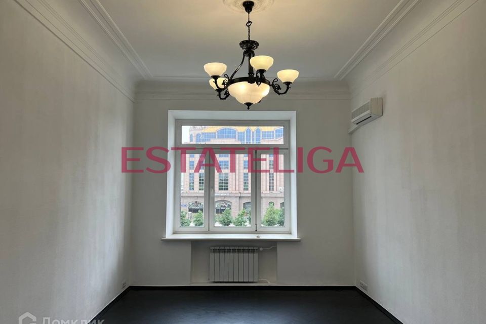 Сдаётся 4-комнатная квартира, 100 м²