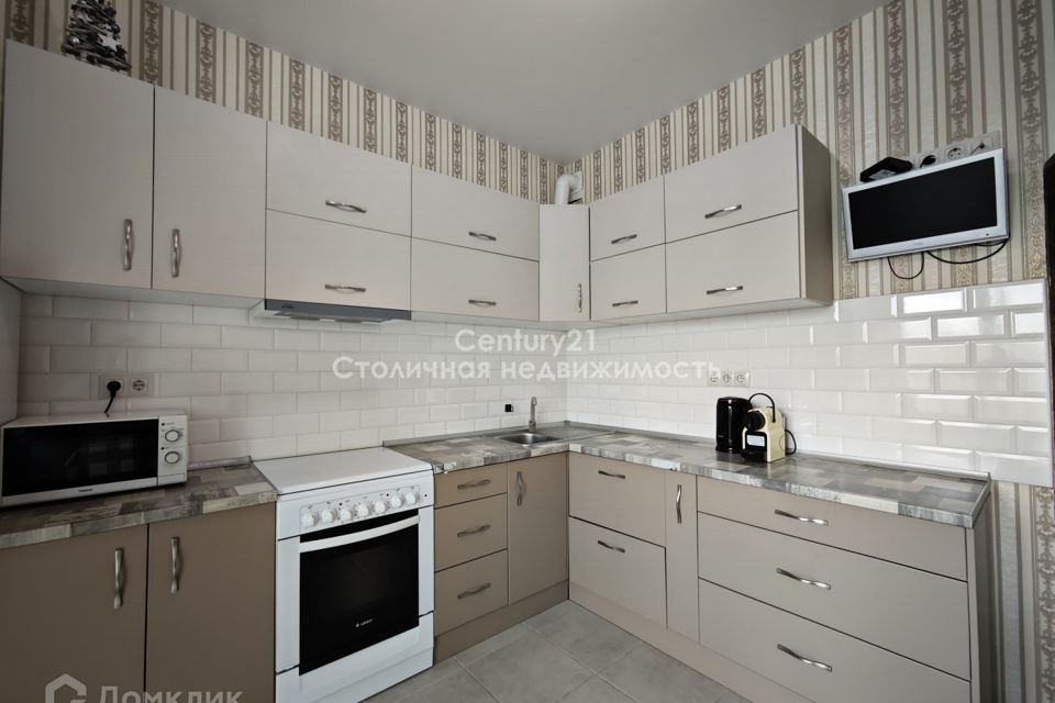Продаётся 1-комнатная квартира, 37.6 м²