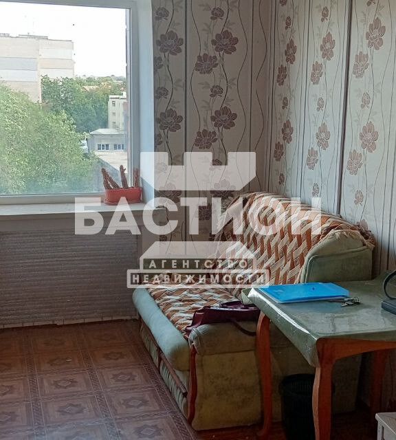 Продаётся комната в 1-комн. квартире, 50 м²