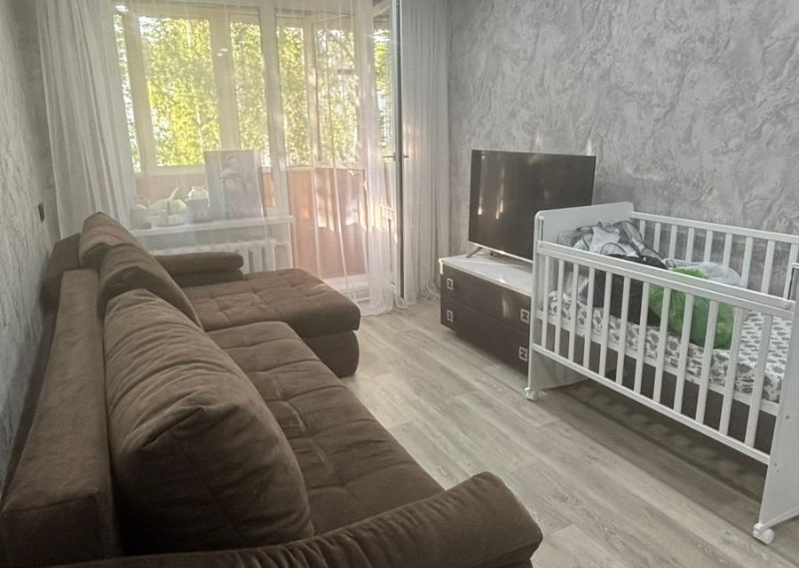 Продаётся 2-комнатная квартира, 42.8 м²