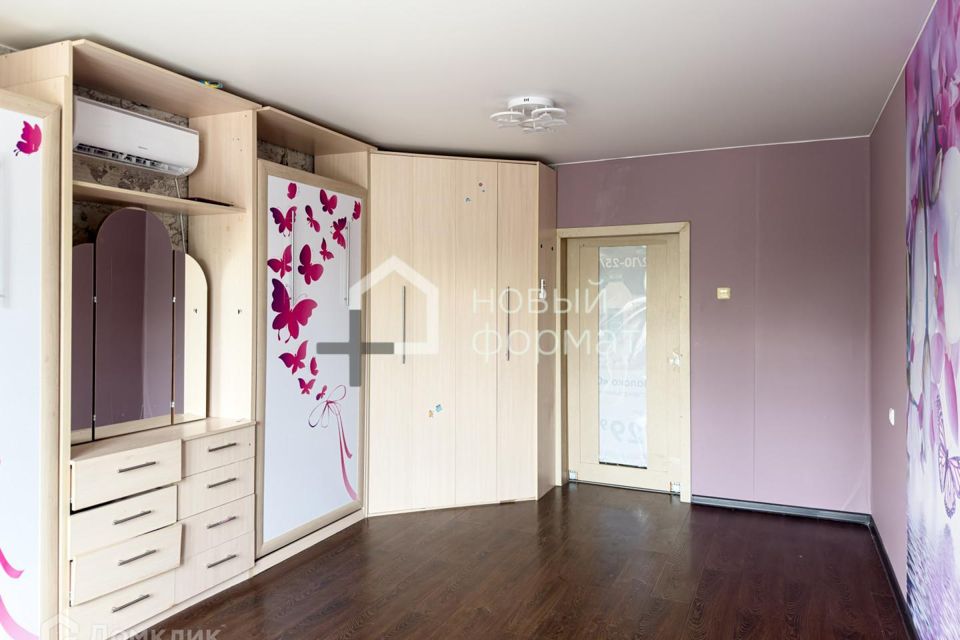 Продаётся 2-комнатная квартира, 69.5 м²