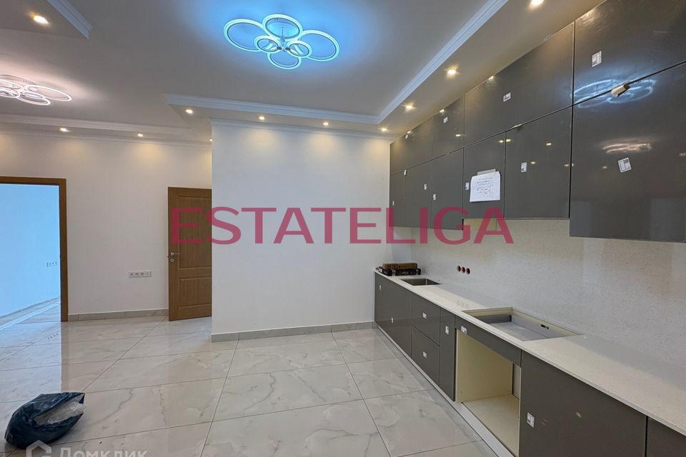 Продаётся 3-комнатная квартира, 70 м²