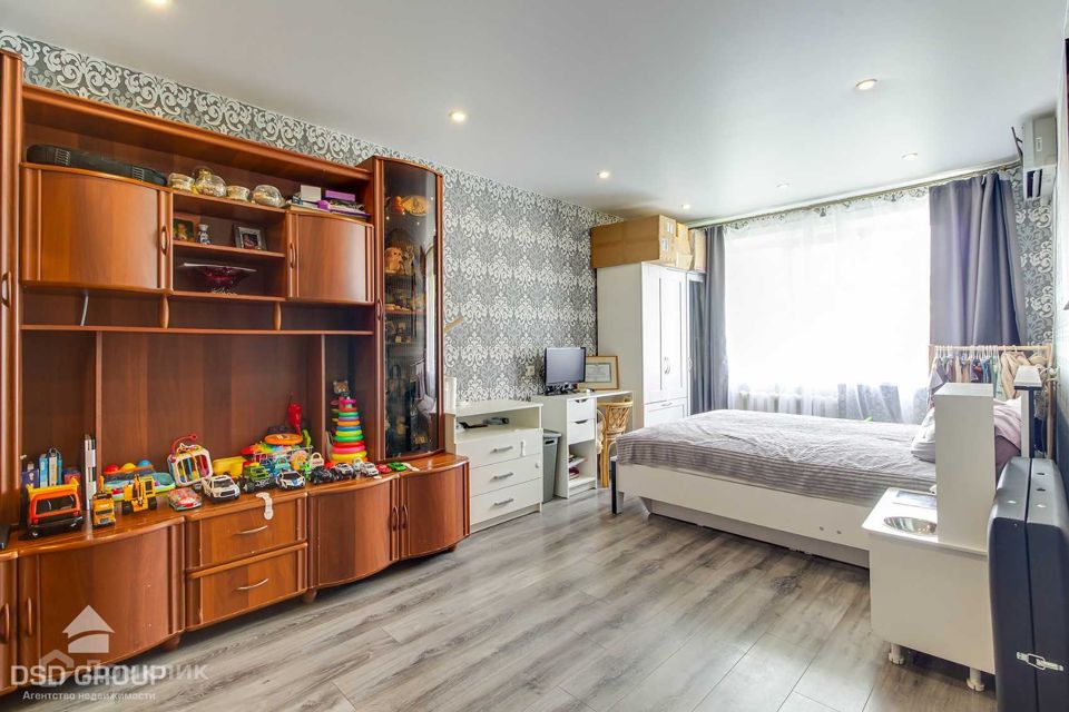 Продаётся 3-комнатная квартира, 65.5 м²