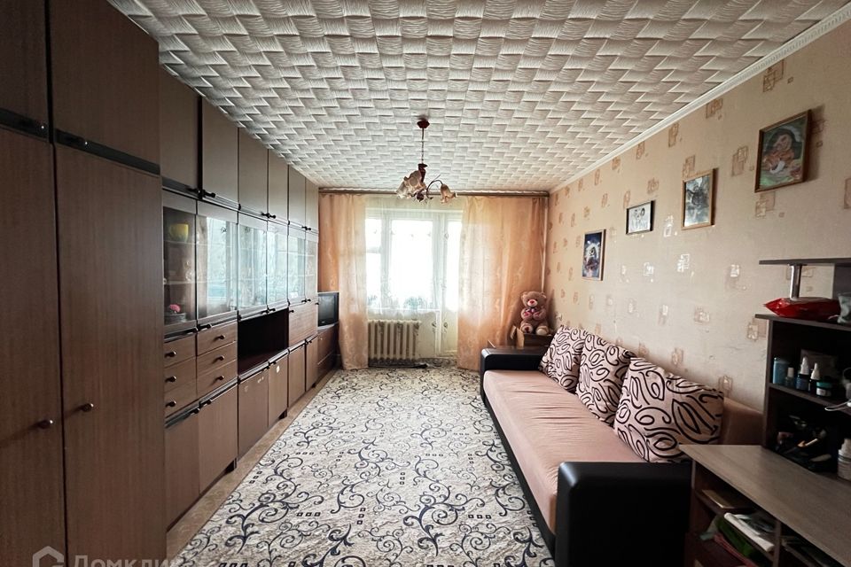 Продаётся 3-комнатная квартира, 68.3 м²