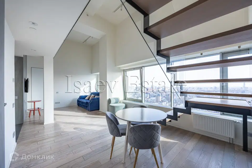 Продаётся 2-комнатная квартира, 64 м²