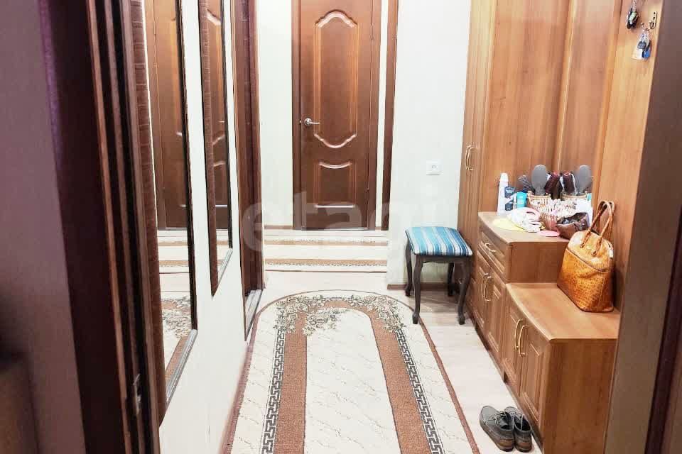 Продаётся 2-комнатная квартира, 57 м²