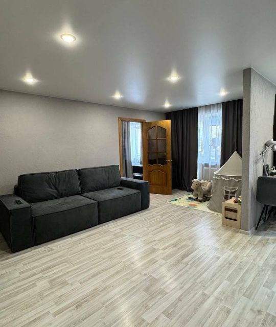 Продаётся 2-комнатная квартира, 43.5 м²