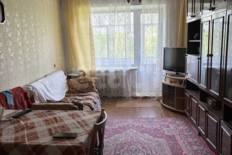 Продаётся 3-комнатная квартира, 58 м²
