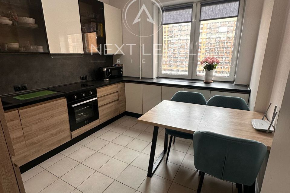 Продаётся 3-комнатная квартира, 72.5 м²