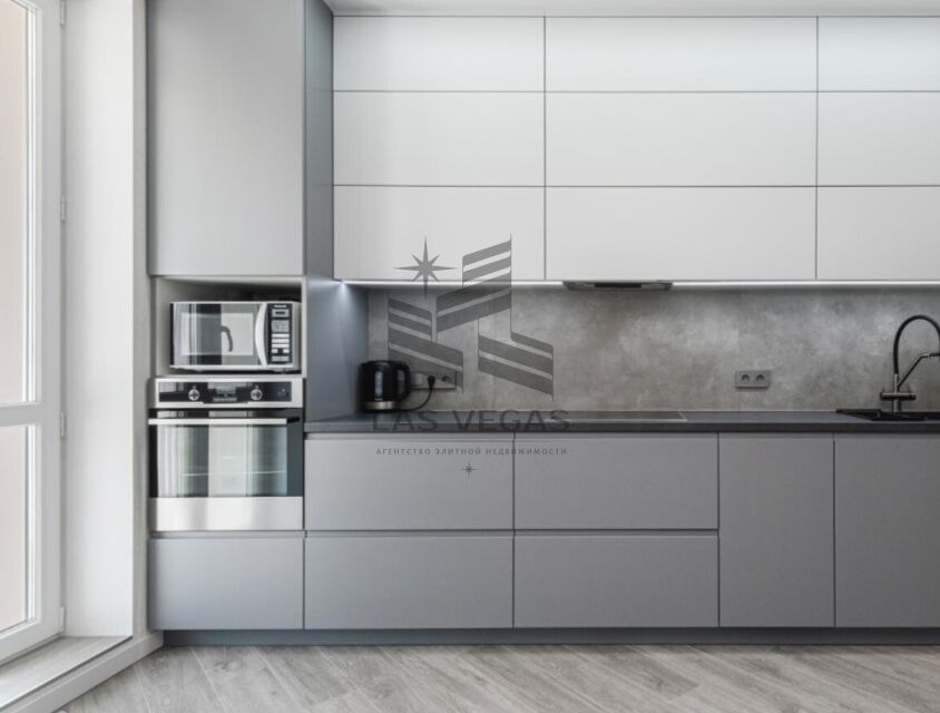 Сдаётся 2-комнатная квартира, 80 м²