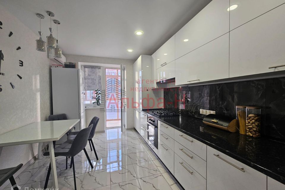Продаётся 2-комнатная квартира, 73.9 м²