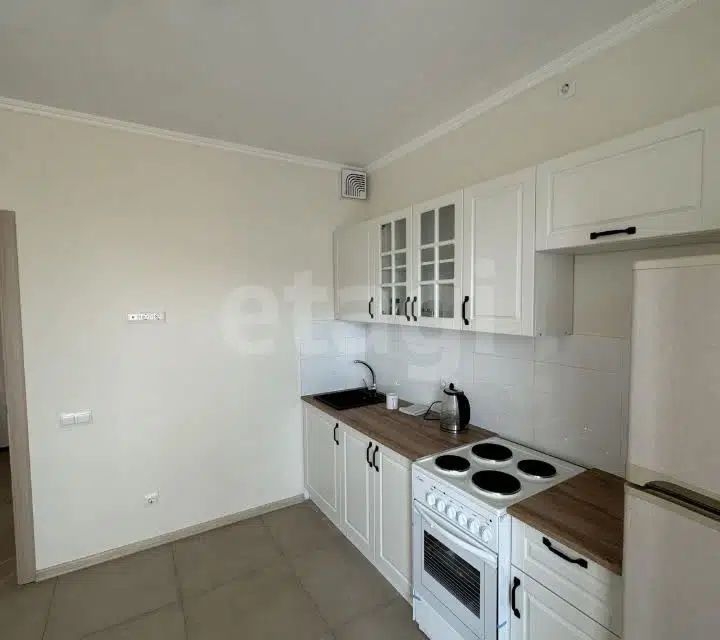 Продаётся 1-комнатная квартира, 39.5 м²
