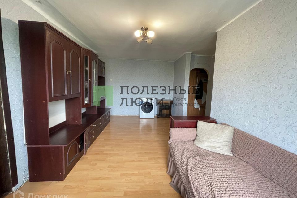 Продаётся 3-комнатная квартира, 53.6 м²