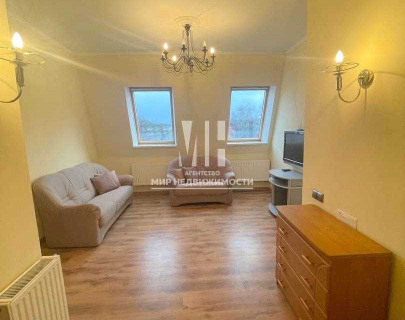 Продаётся 2-комнатная квартира, 59.6 м²