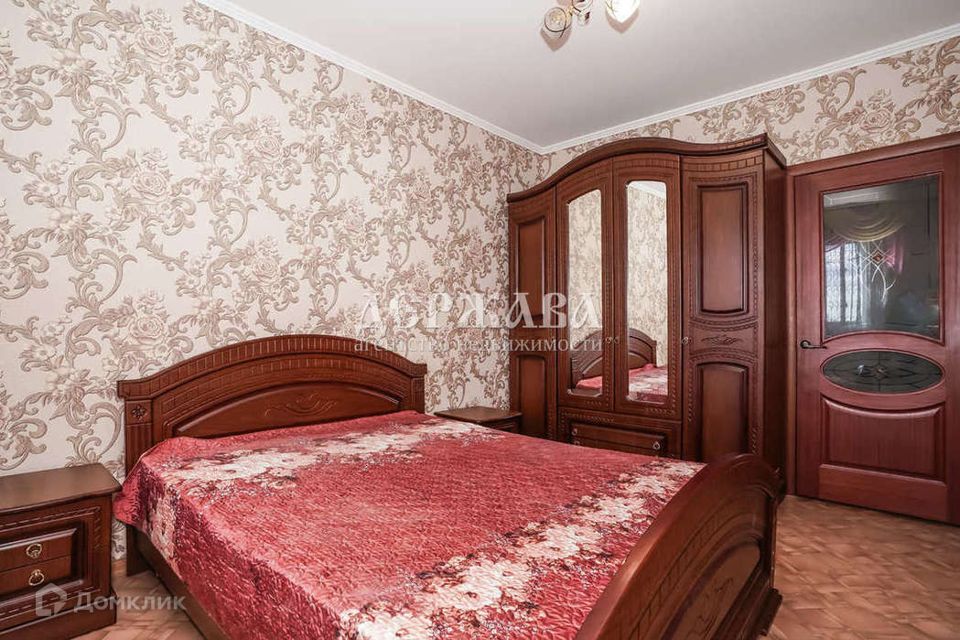 Продаётся 3-комнатная квартира, 62.2 м²