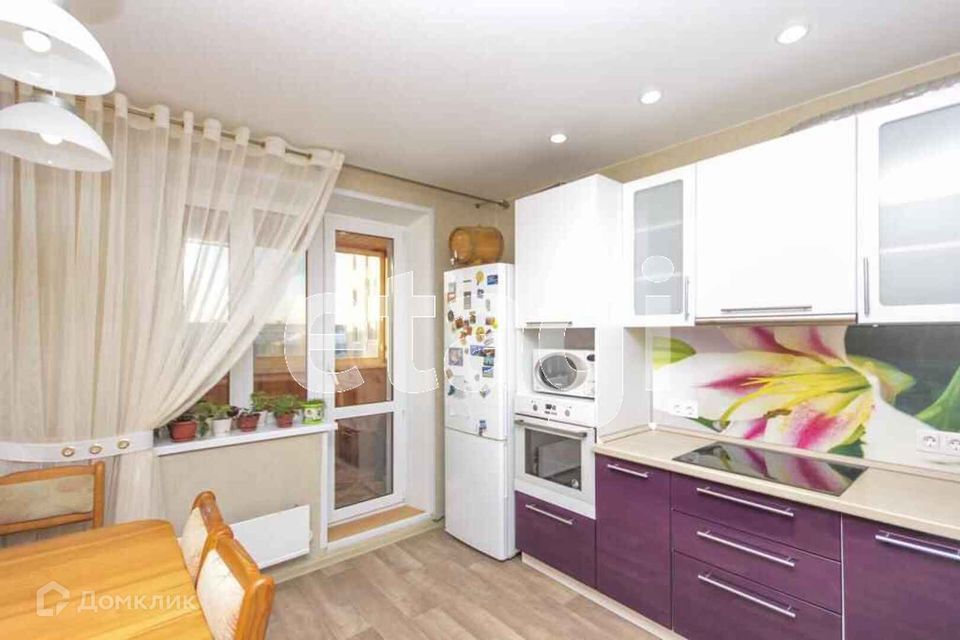 Продаётся 2-комнатная квартира, 61.6 м²
