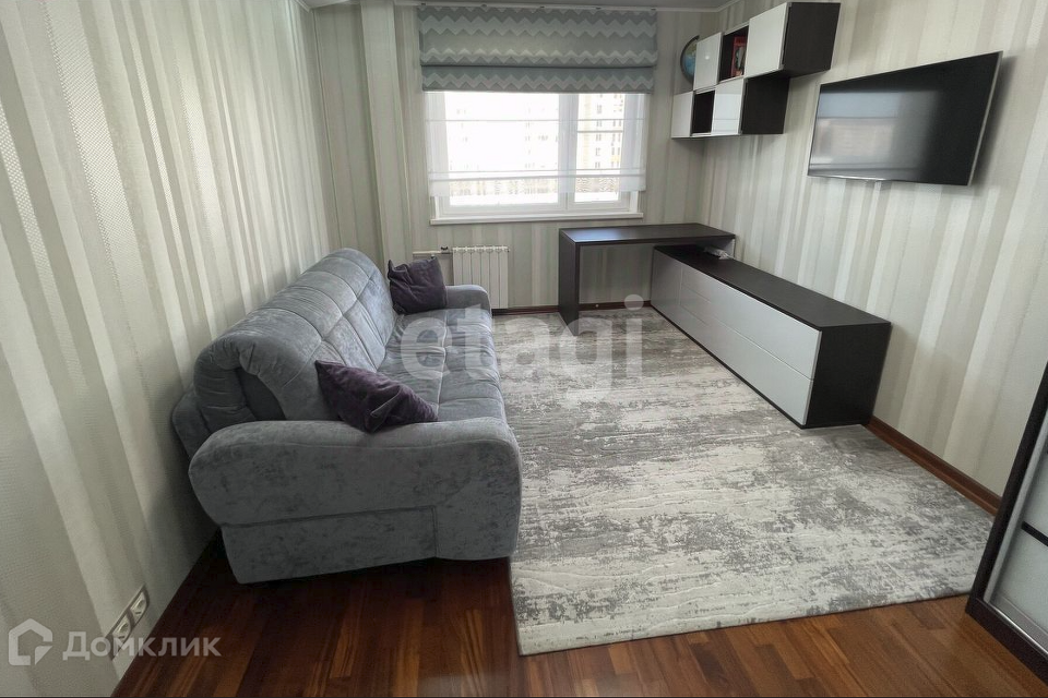 Продаётся 3-комнатная квартира, 70.5 м²