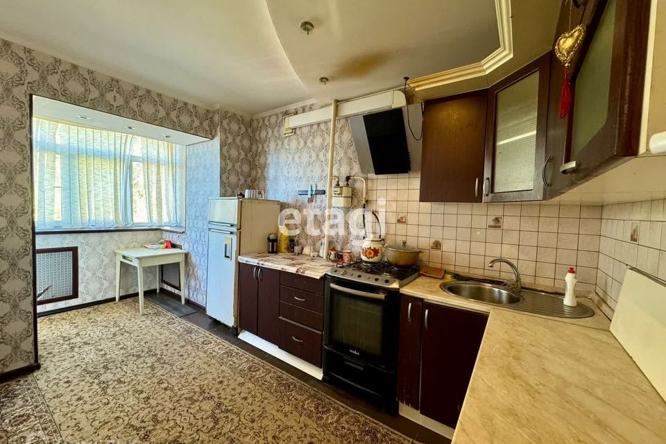 Продаётся 3-комнатная квартира, 74.8 м²