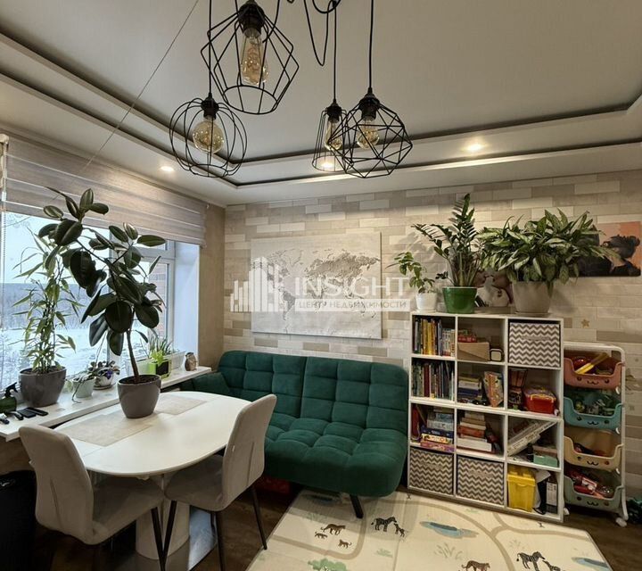 Продаётся 2-комнатная квартира, 42.8 м²