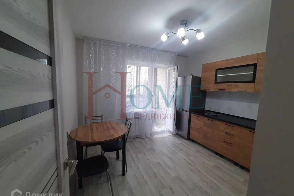 Сдаётся 1-комнатная квартира, 37 м²