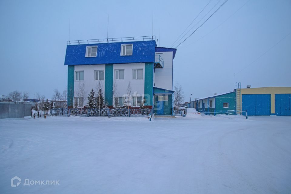 уборка рабочего места в офисе. севернефтегазпром новый уренгой. офис новый уренгой. деловой центр партнер новый уренгой. новый уренгой новострои.