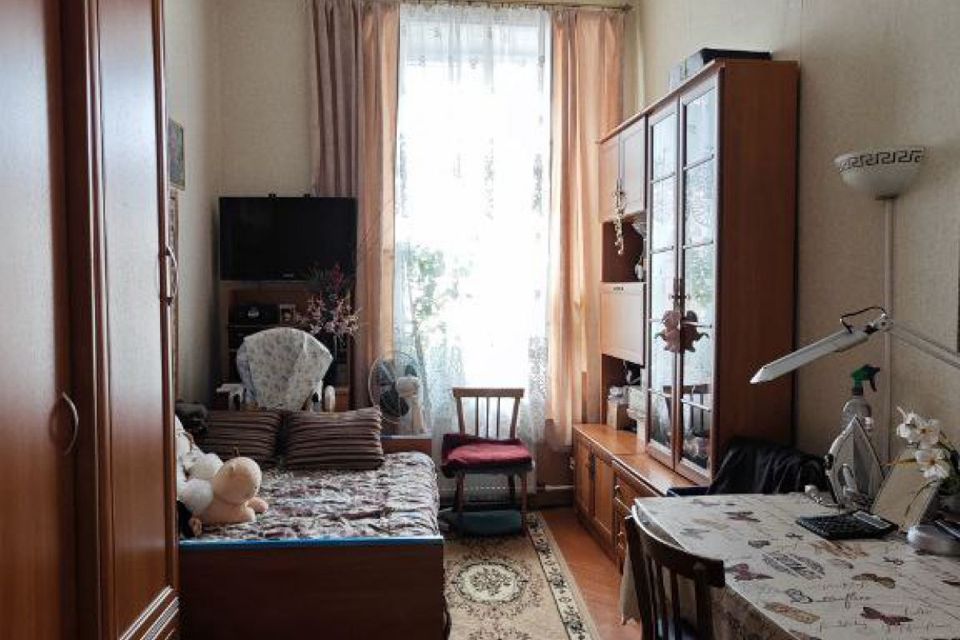 Продаётся комната в 12-комн. квартире, 16.4 м²