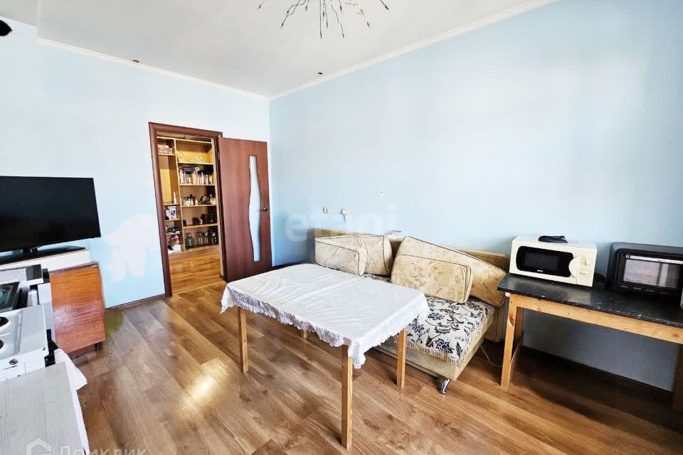 Продаётся 2-комнатная квартира, 69.7 м²