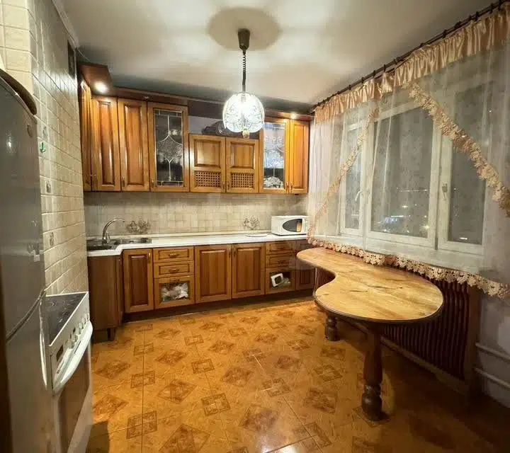 Продаётся 3-комнатная квартира, 80.3 м²