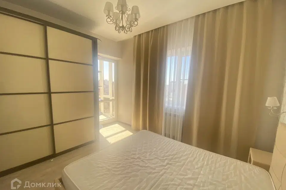 Продаётся 2-комнатная квартира, 56 м²