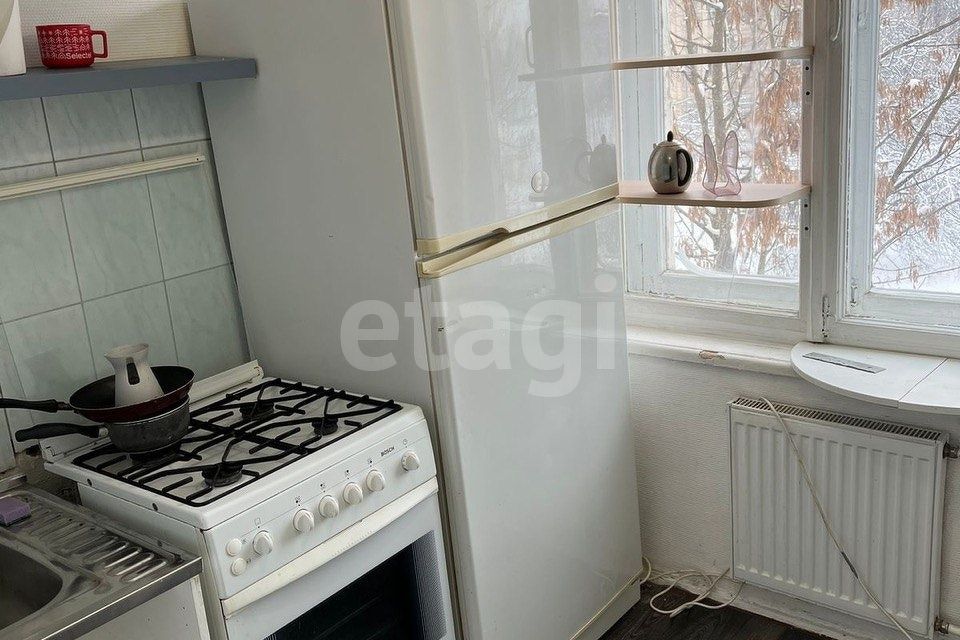 Продаётся 2-комнатная квартира, 43.8 м²
