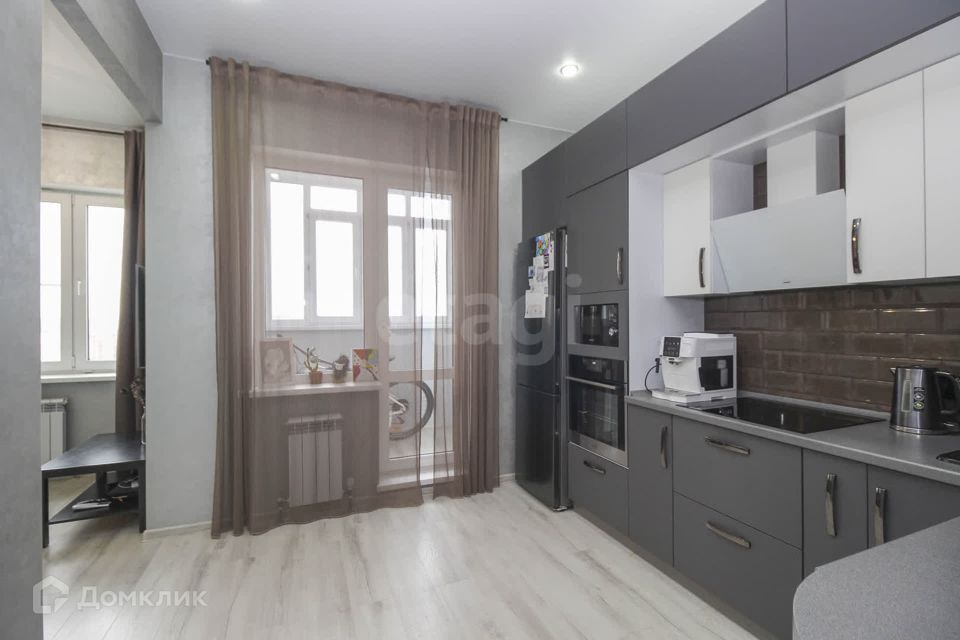 Продаётся 1-комнатная квартира, 38.8 м²