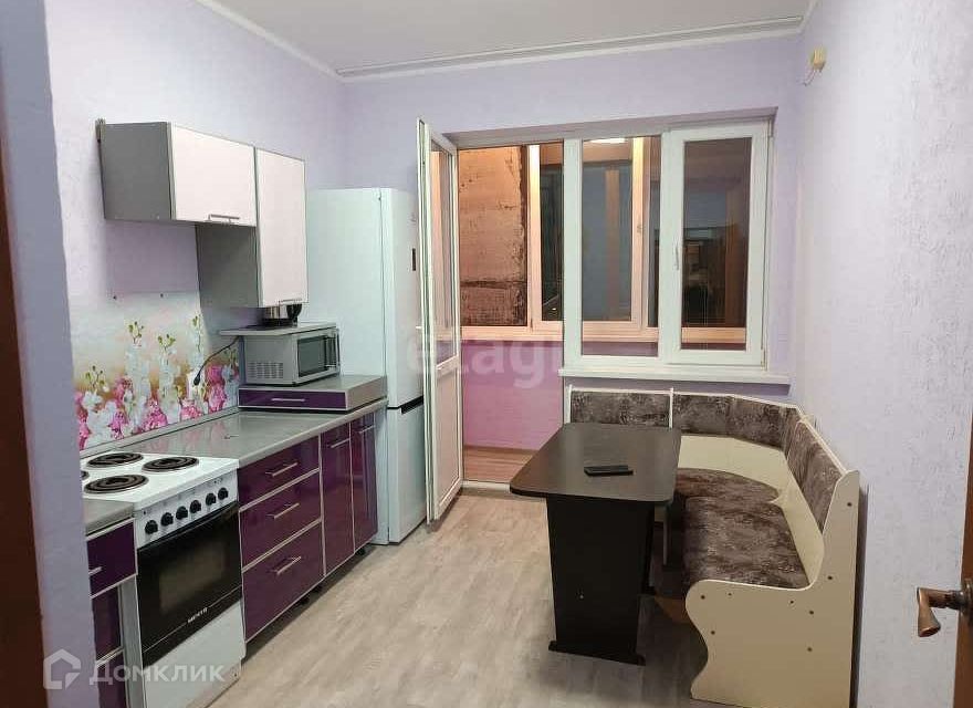 Сдаётся 1-комнатная квартира, 40 м²