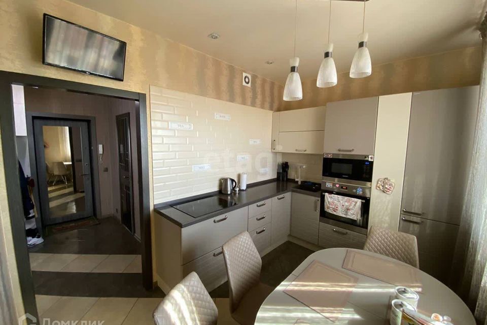 Продаётся 1-комнатная квартира, 43.43 м²