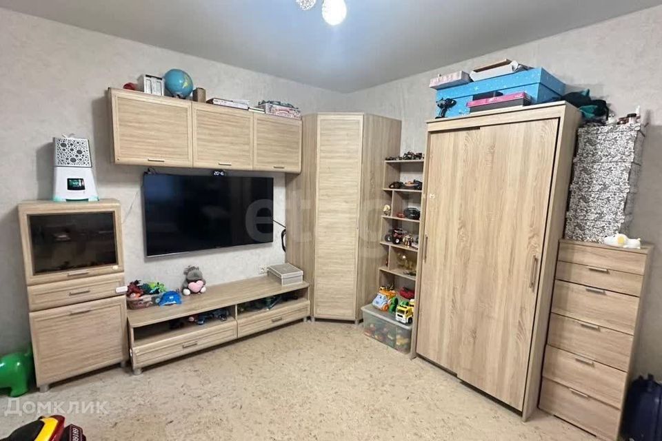 Продаётся 1-комнатная квартира, 55.1 м²