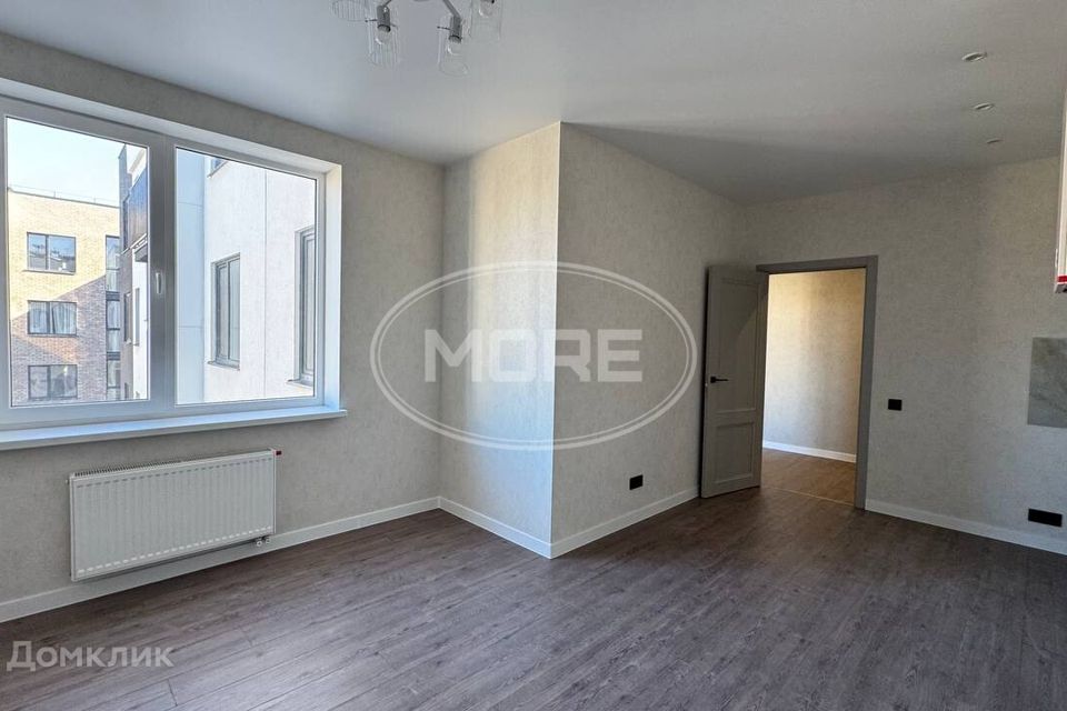 Продаётся 2-комнатная квартира, 61.8 м²