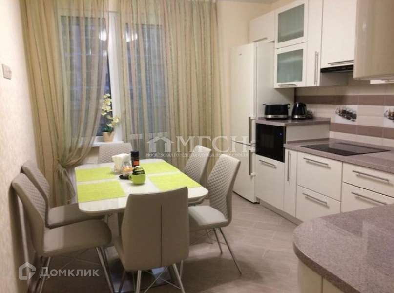 Продаётся 2-комнатная квартира, 58 м²