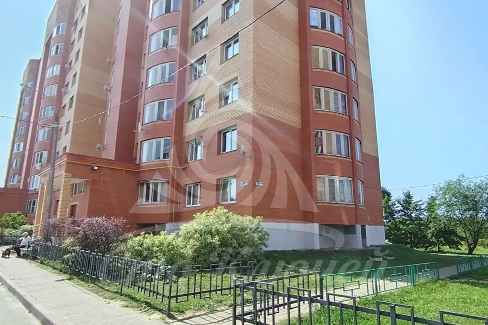 Продаётся 2-комнатная квартира, 60 м²