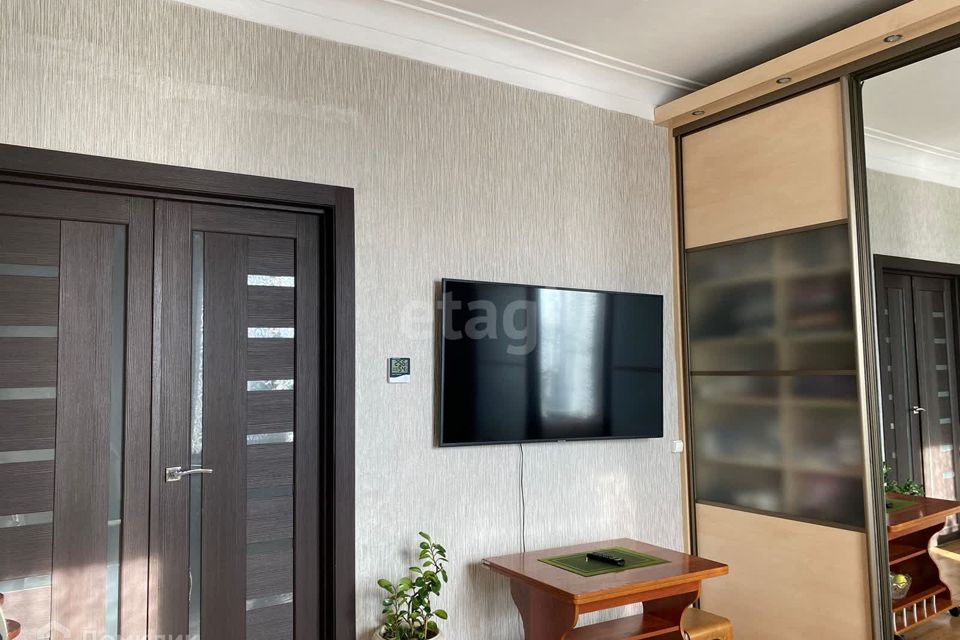 Продаётся 2-комнатная квартира, 43.3 м²