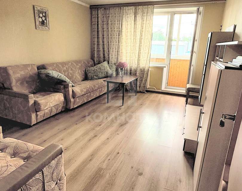 Продаётся 3-комнатная квартира, 83 м²
