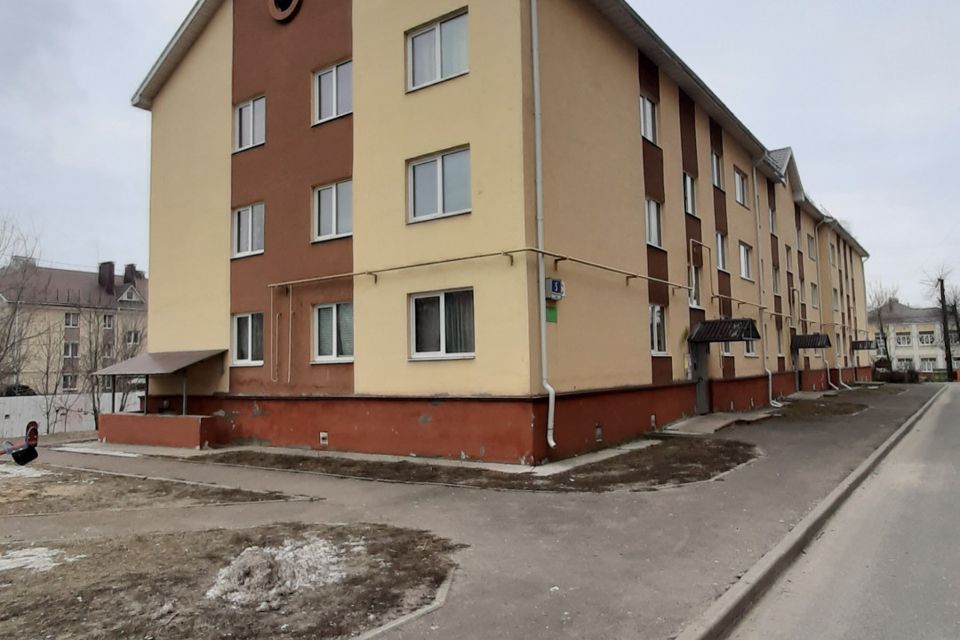 Продаётся 3-комнатная квартира, 74 м²