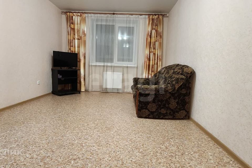 Сдаётся 1-комнатная квартира, 37 м²