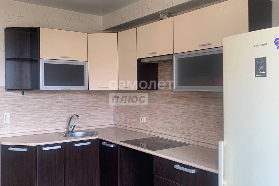 Продаётся 1-комнатная квартира, 40.3 м²