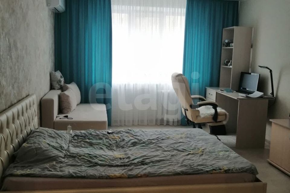 Продаётся 3-комнатная квартира, 93 м²