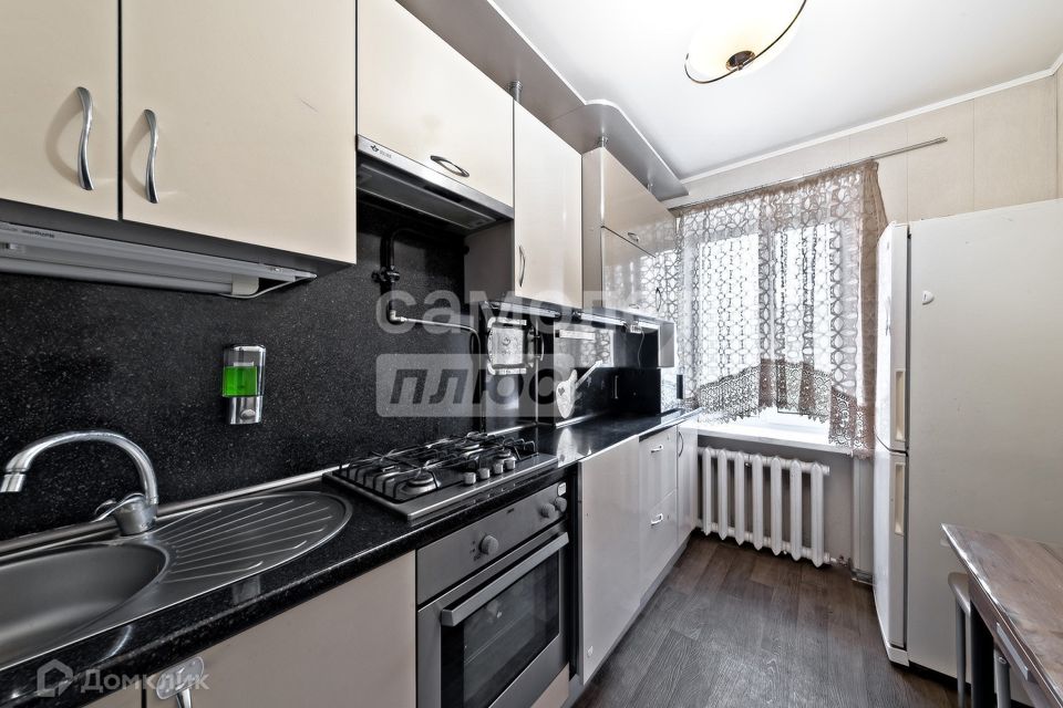 Продаётся 2-комнатная квартира, 41.8 м²
