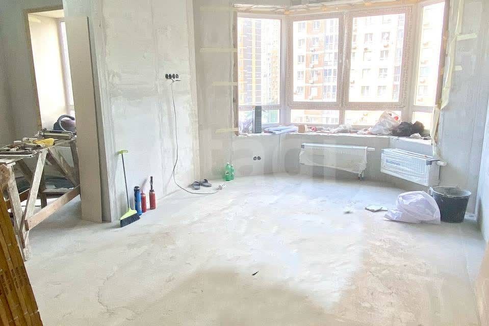 Продаётся 2-комнатная квартира, 61.3 м²