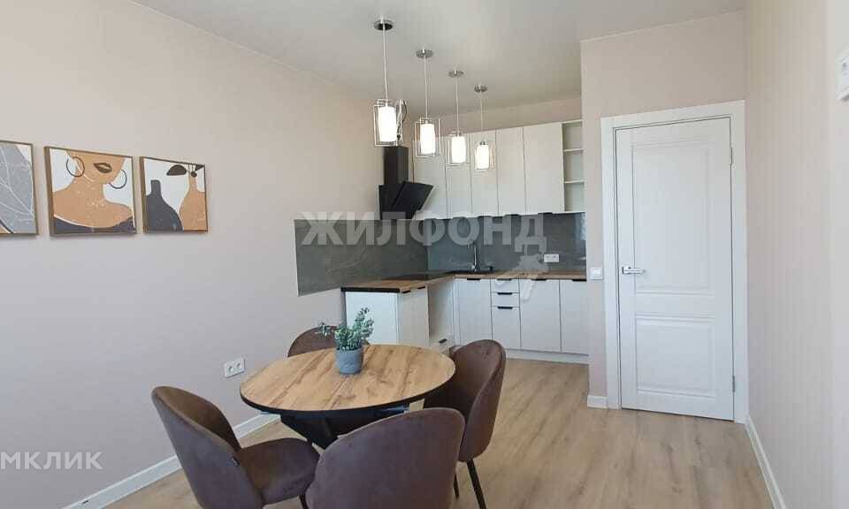 Продаётся 1-комнатная квартира, 37 м²