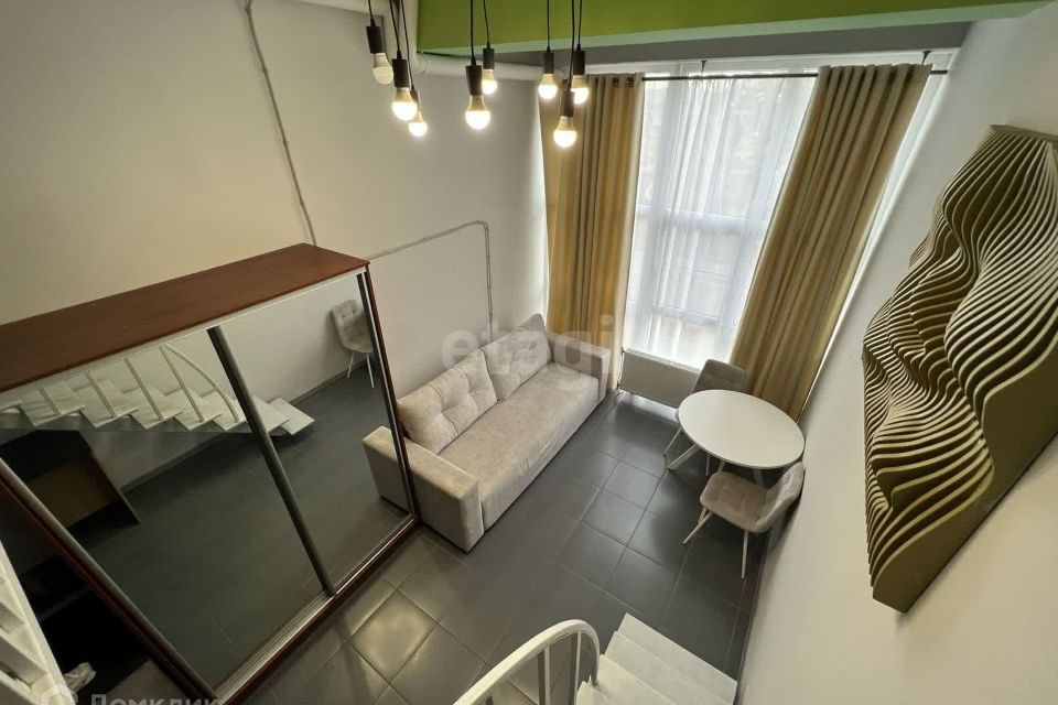 Продаётся 1-комнатная квартира, 47 м²