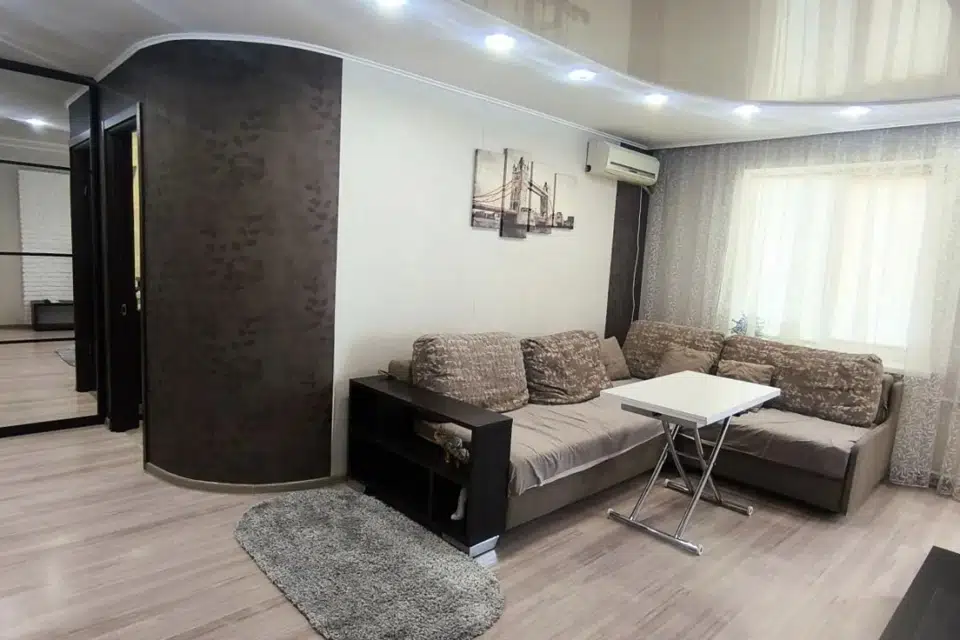 Продаётся 3-комнатная квартира, 62.2 м²