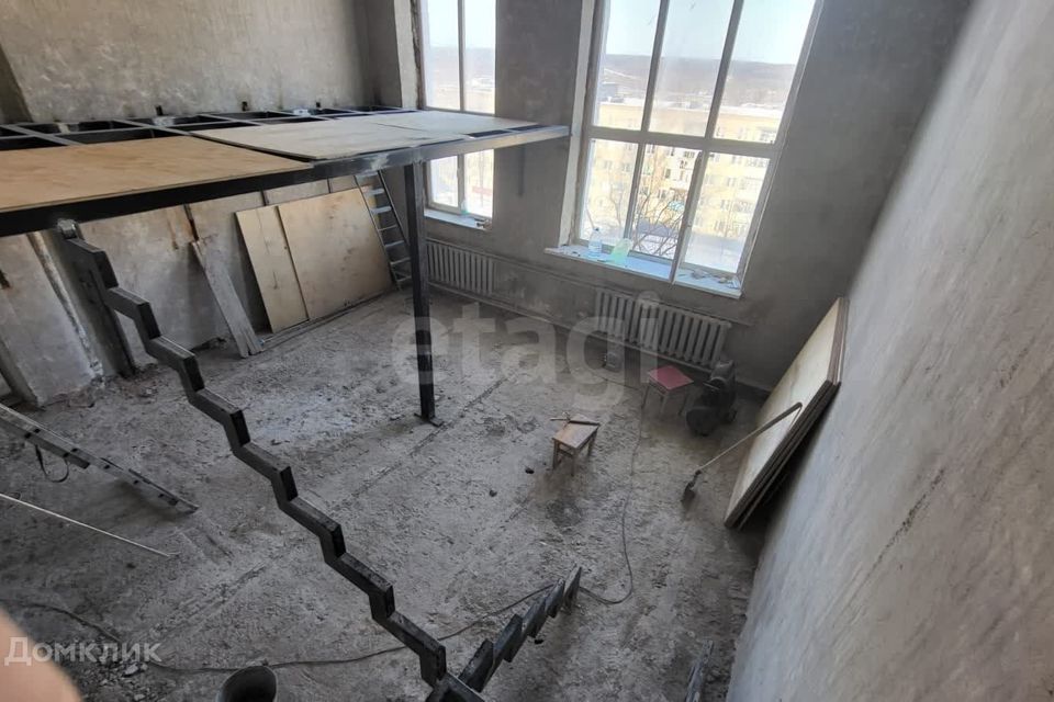 Продаётся 1-комнатная квартира, 70 м²